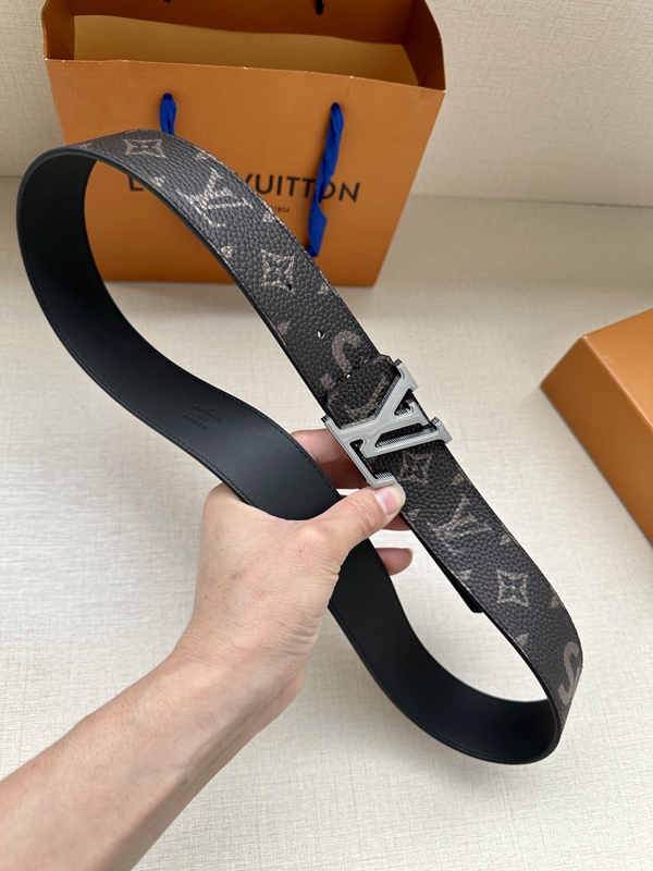 激安ルイヴィトンベルト内部構造